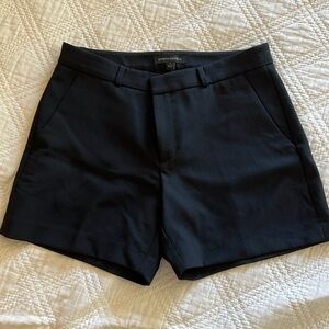 Banana Republic Black Shorts size 4 NWT